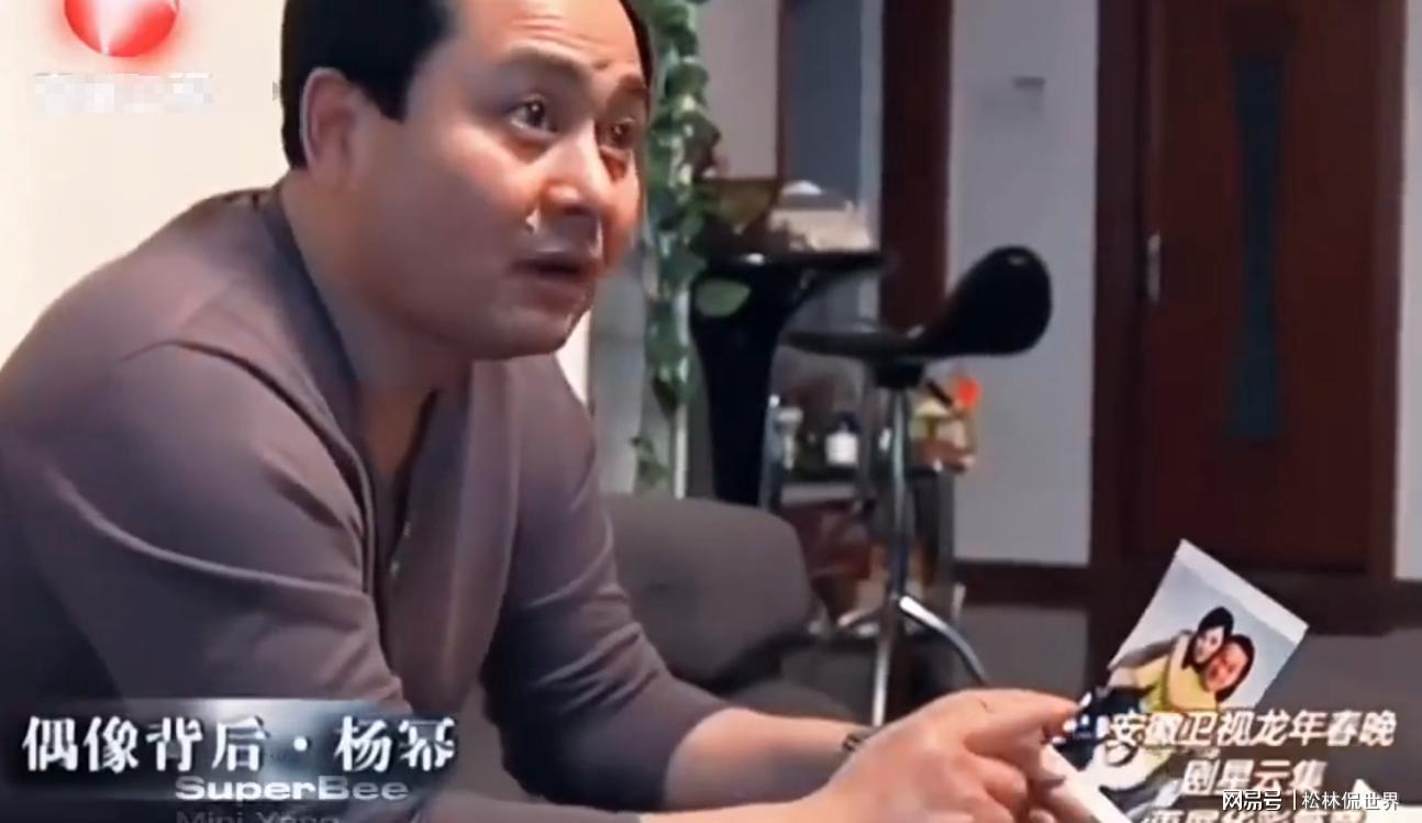 360万法拉利被熊孩子当滑梯划伤 仍有家长拒不露面 车主：绝不妥协将起诉